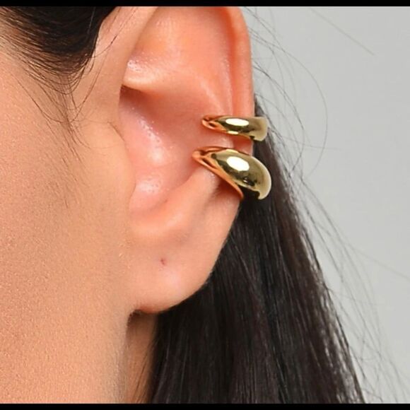 Gold 3/$30 2pc Ear Cuffs - Picture 1 of 2